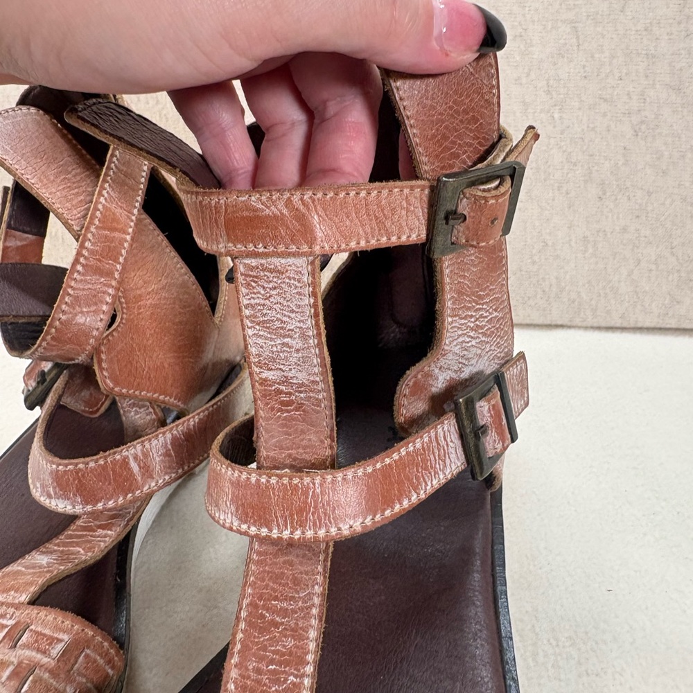Roan by Bed Stu Women’s Lyssa Brown Distressed Gladiator Sandal Size US 7 - Picture 7 of 10